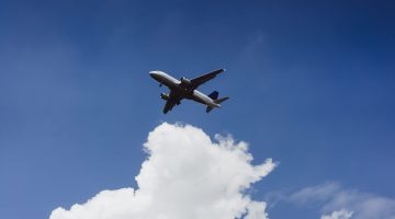 Aeroporto Internacional de Porto Seguro tem alta de quase 15% na movimentação de passageiros em 2025